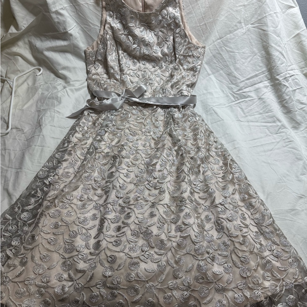 Tahari Beige Embroidered Garment